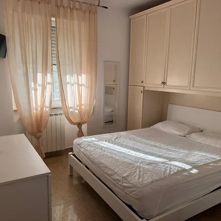 Dangihouse V